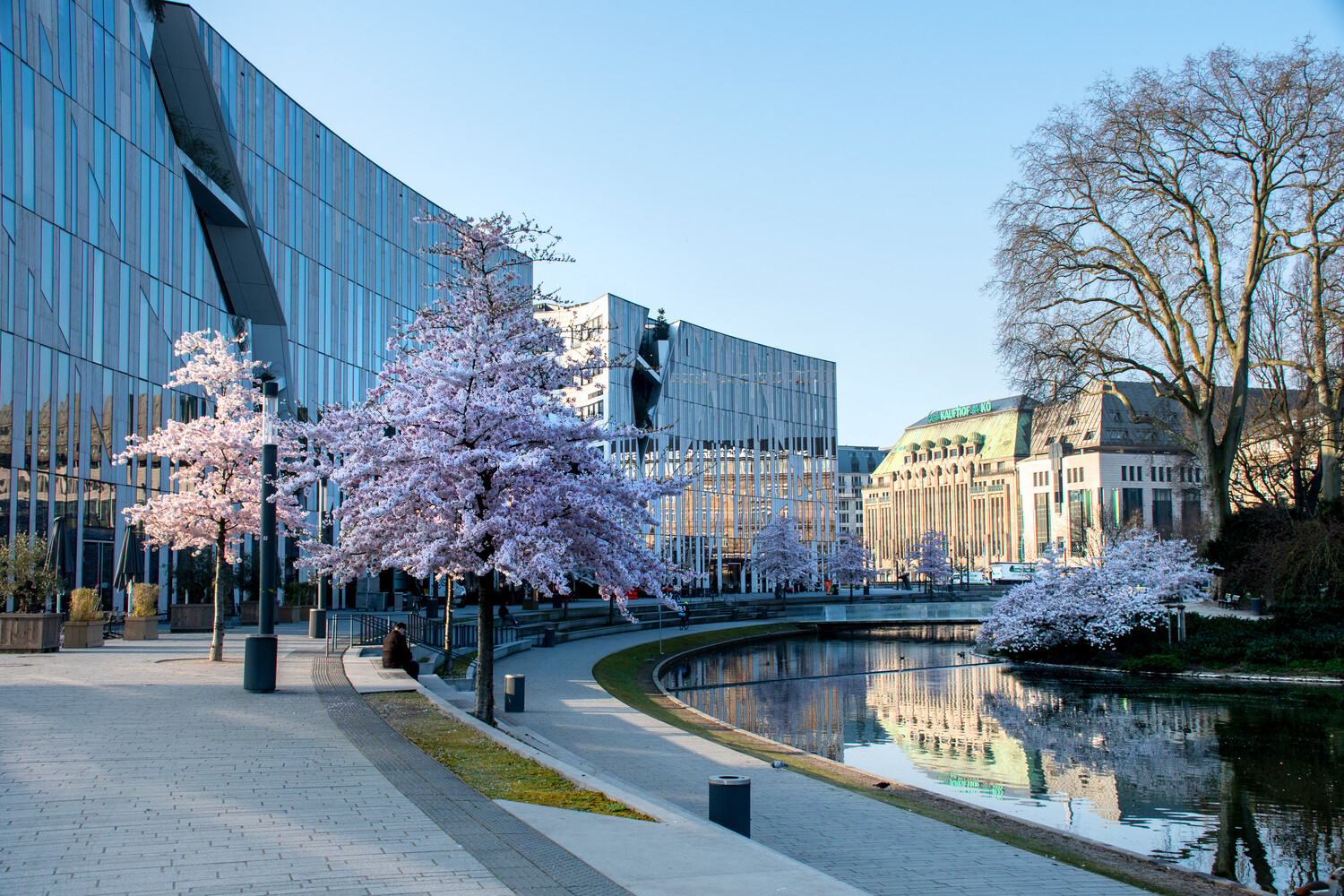 Düsseldorfer Shopping-Highlights: Auf Tour im Kö-Bogen I