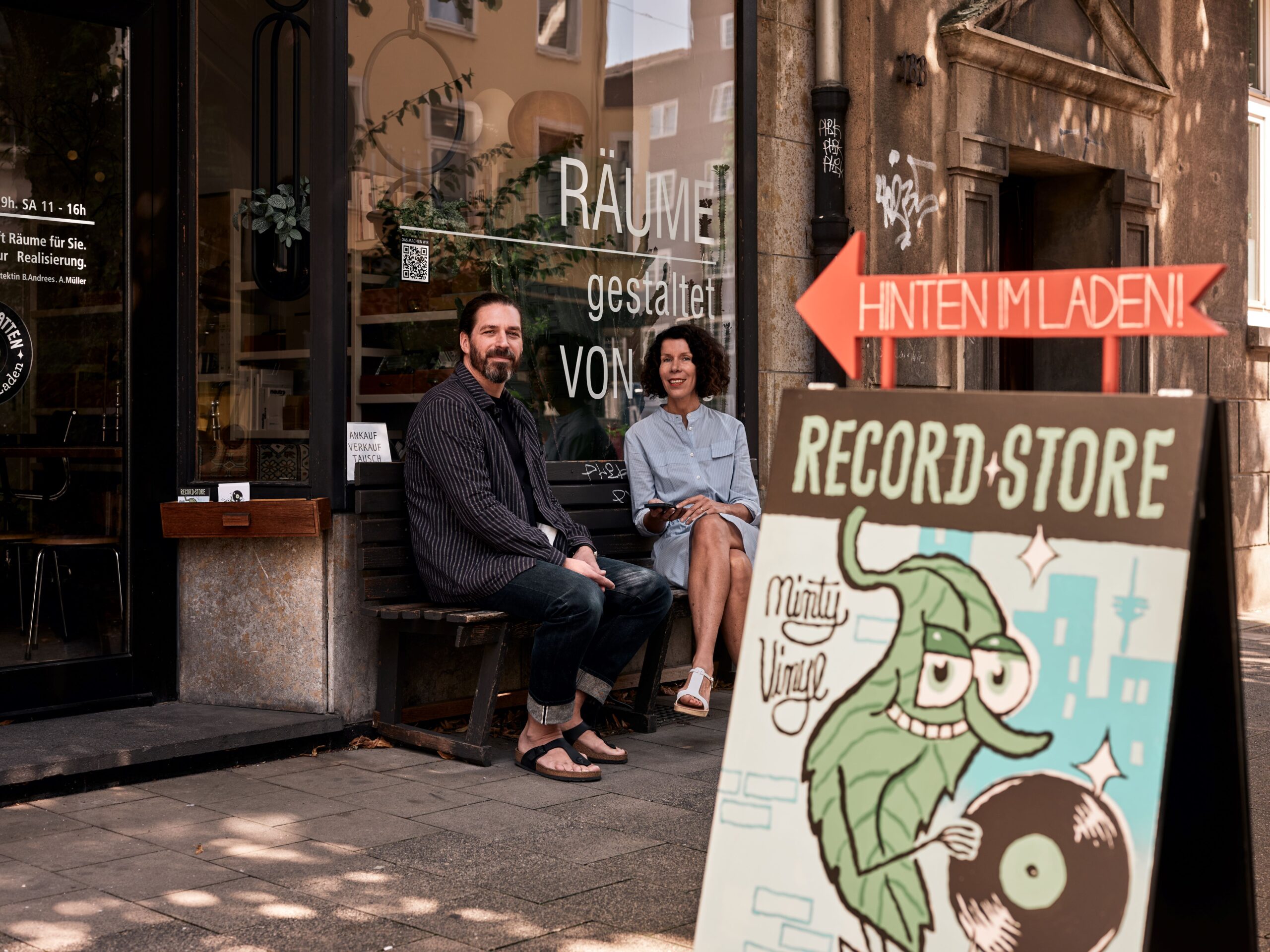 Put the needle on the record – Zu Besuch im Minty Vinyl