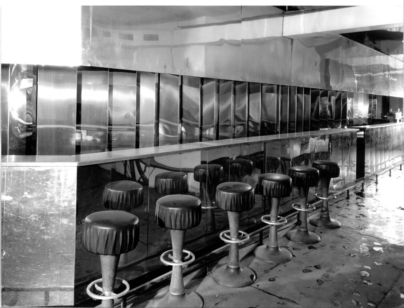 Foto der originalen Bar von Heinz Mack.