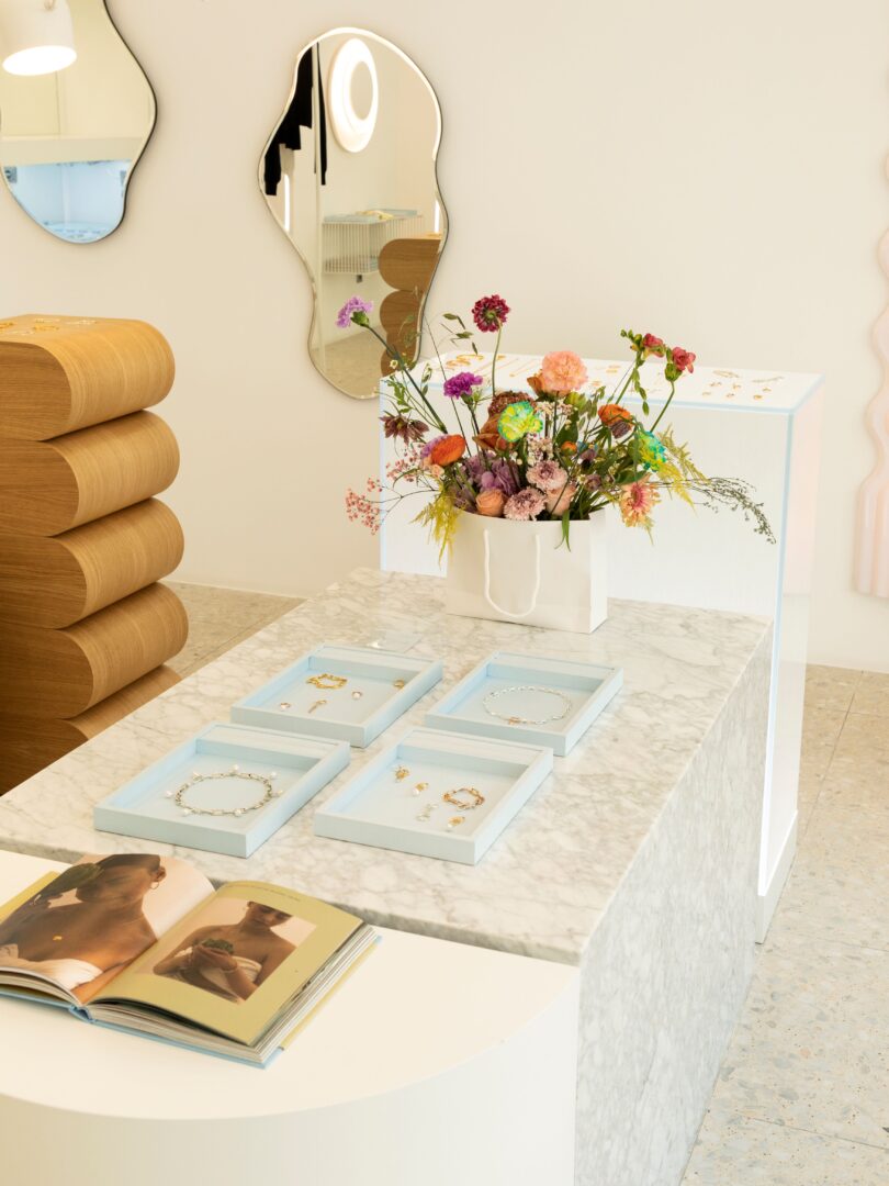 Im Store des Schmucklabels Ariane Ernst.