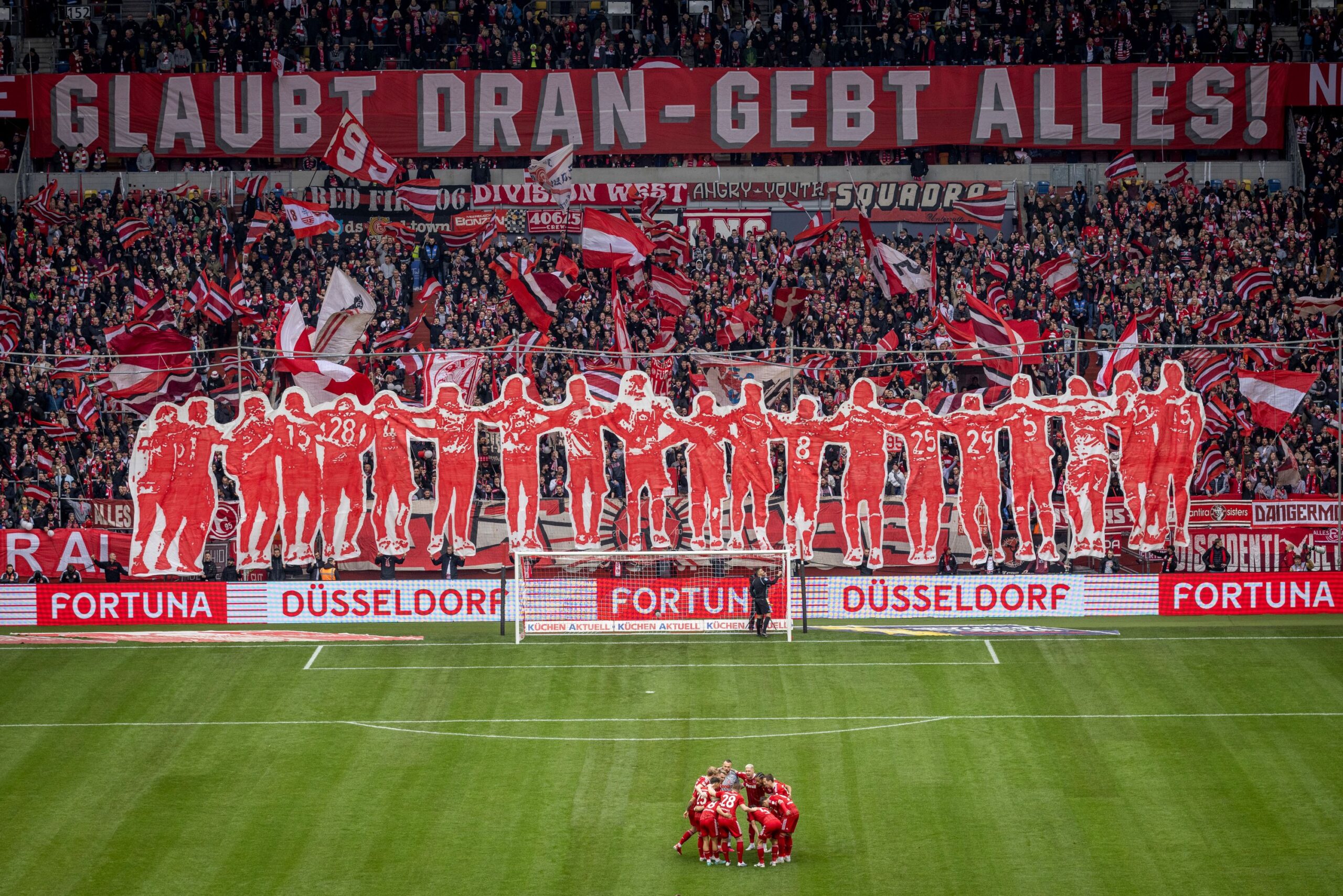 6 Fußballgeschichten aus Düsseldorf mit Netzer, Allofs & Herz