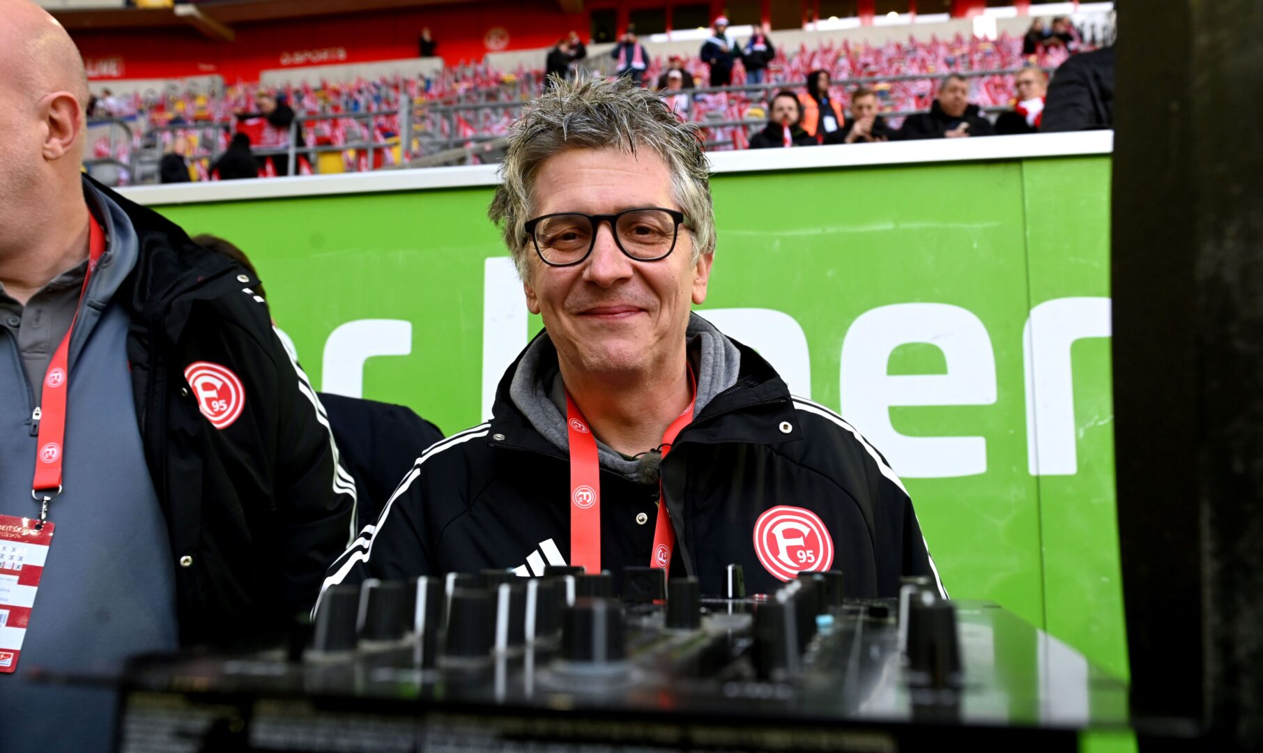 Portrait von Marcus Haefs im Fortuna Stadion am letzten Tag als Stadion-DJ. 