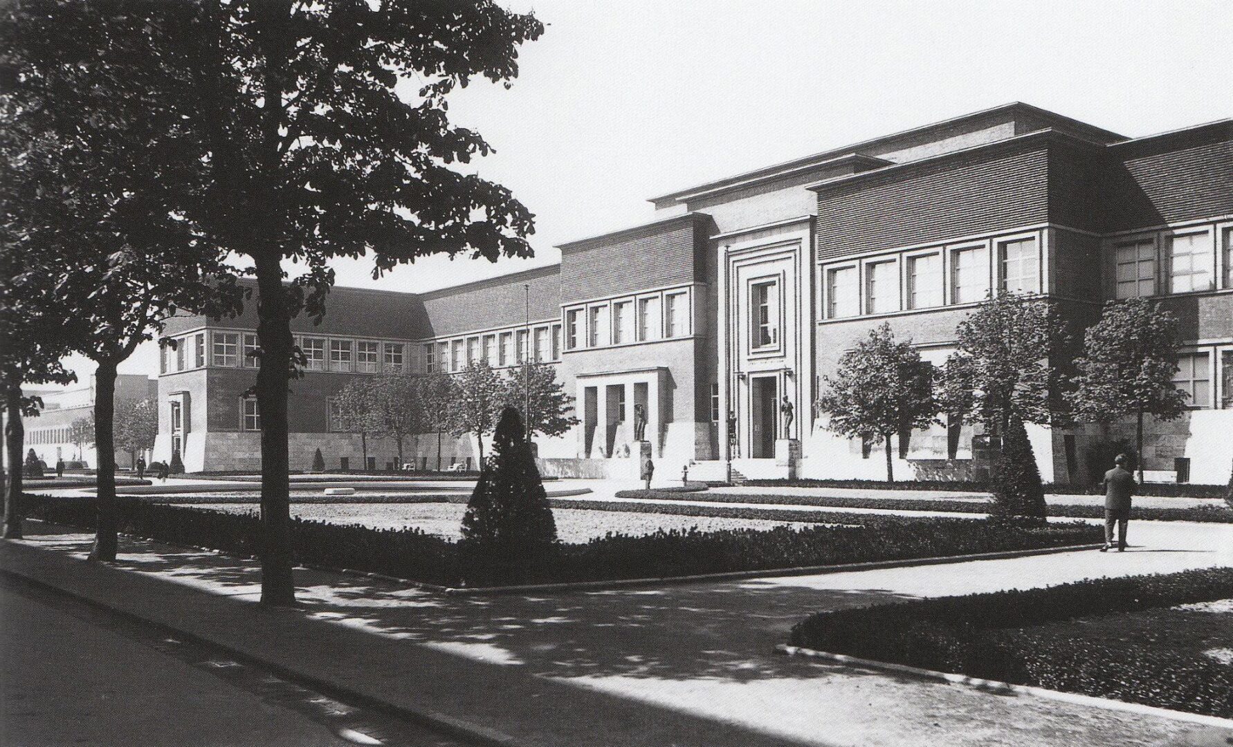Aussenfassade Kunstpalast um 1925/26
