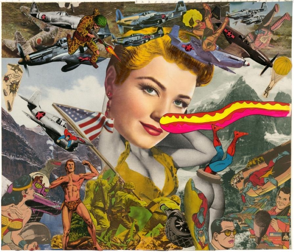 Ein Gemälde, auf dem zentral ein Frauenportrait im Stil der 1950er Jahre gemalt ist, das Gesicht ist umgeben von illustrativen Motiven wie Tarzan, Superman und der US-amerikanischen Flagge.